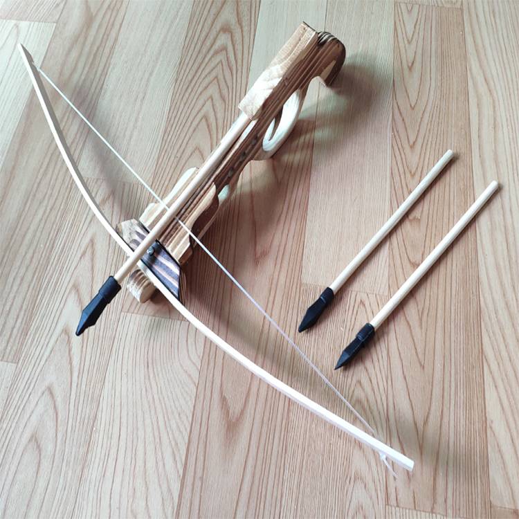 pistols + 3 soft rubber arrows